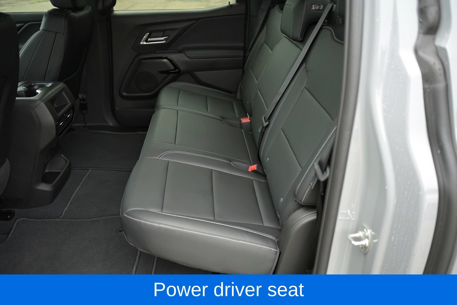 Used 2026 Chevrolet Silverado EV LT AWD/4WD image 35