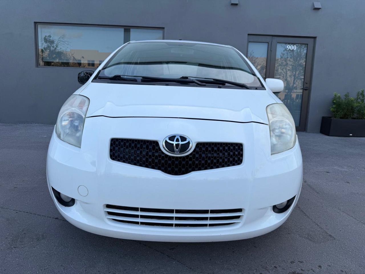 Used 2008 Toyota Yaris S FWD image 4