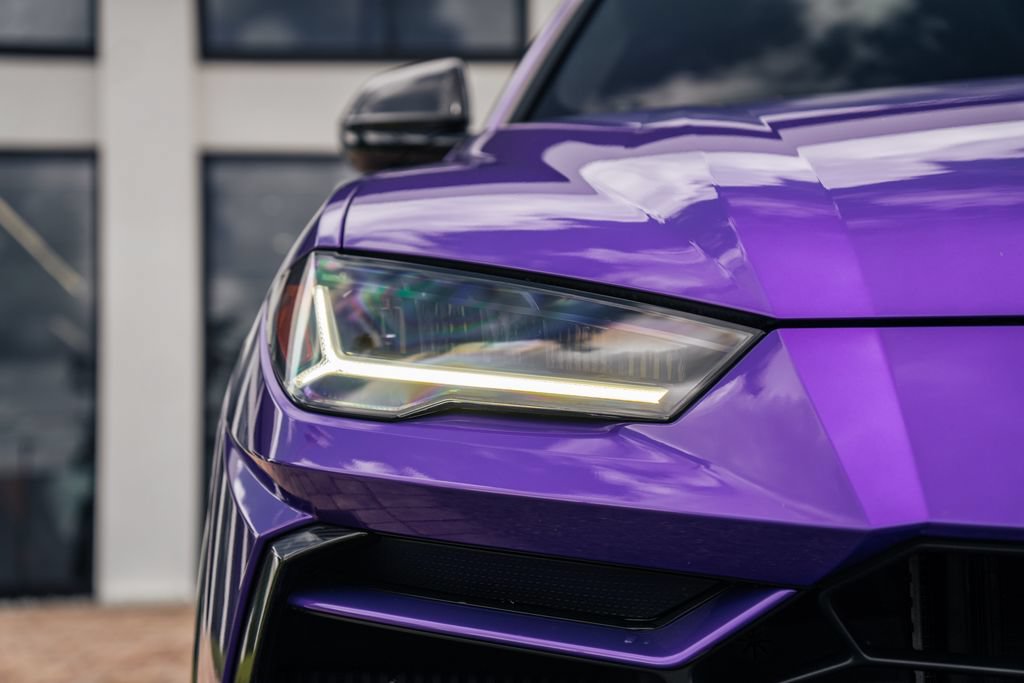 Used 2021 Lamborghini Urus AWD/4WD image 10