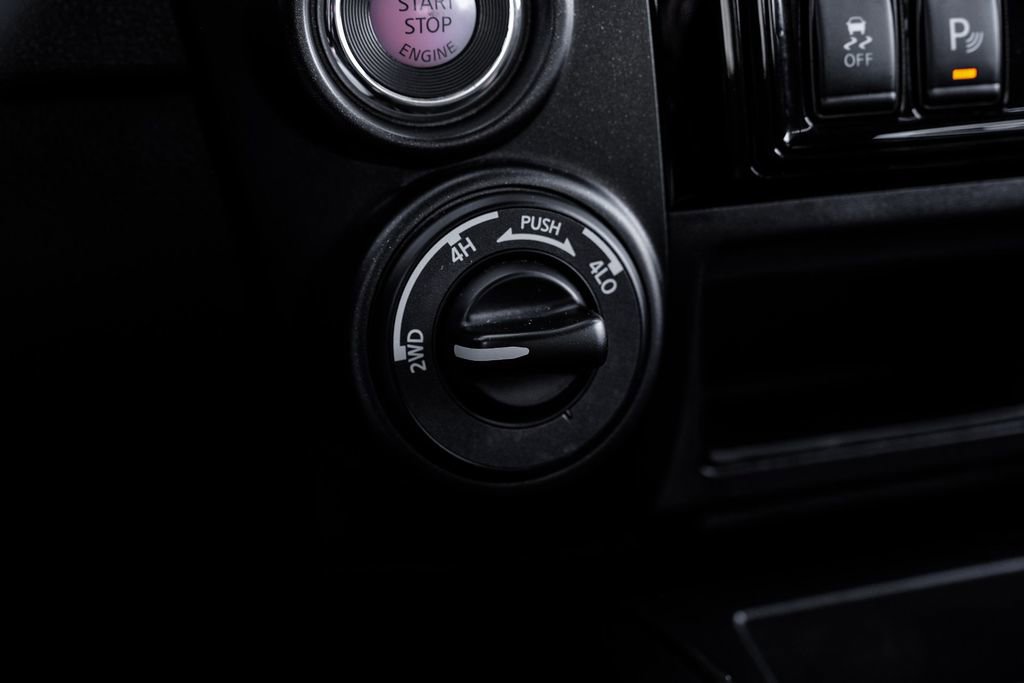 Used 2023 Nissan Titan PRO-4X w/ Off Road Protection Package image 24