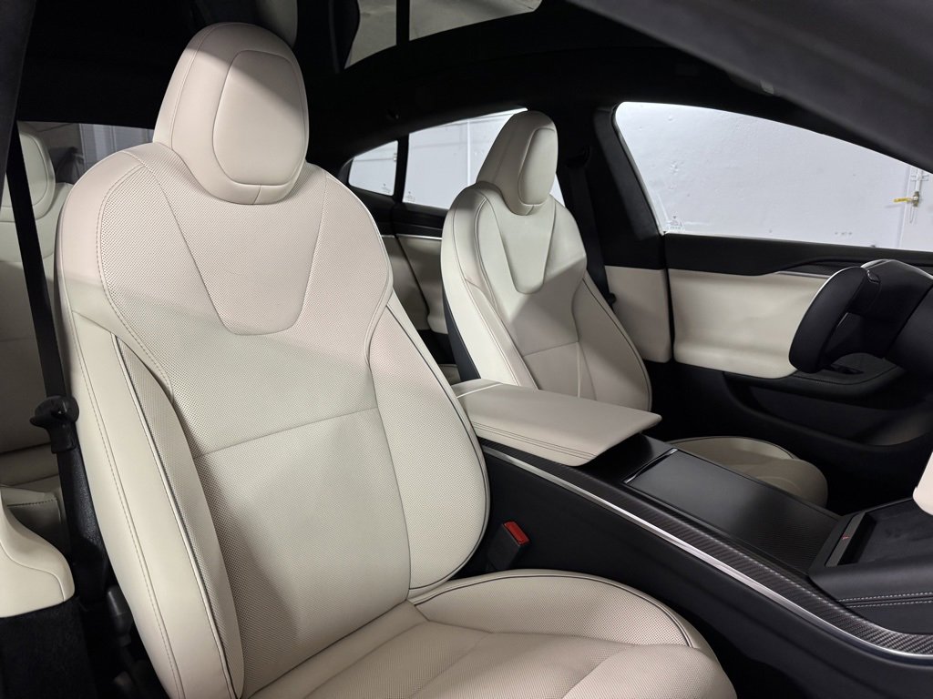 Used 2021 Tesla Model S Plaid image 45
