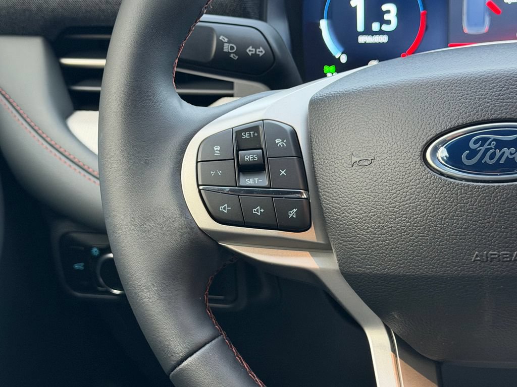 New 2027 Ford Explorer Active AWD/4WD image 15