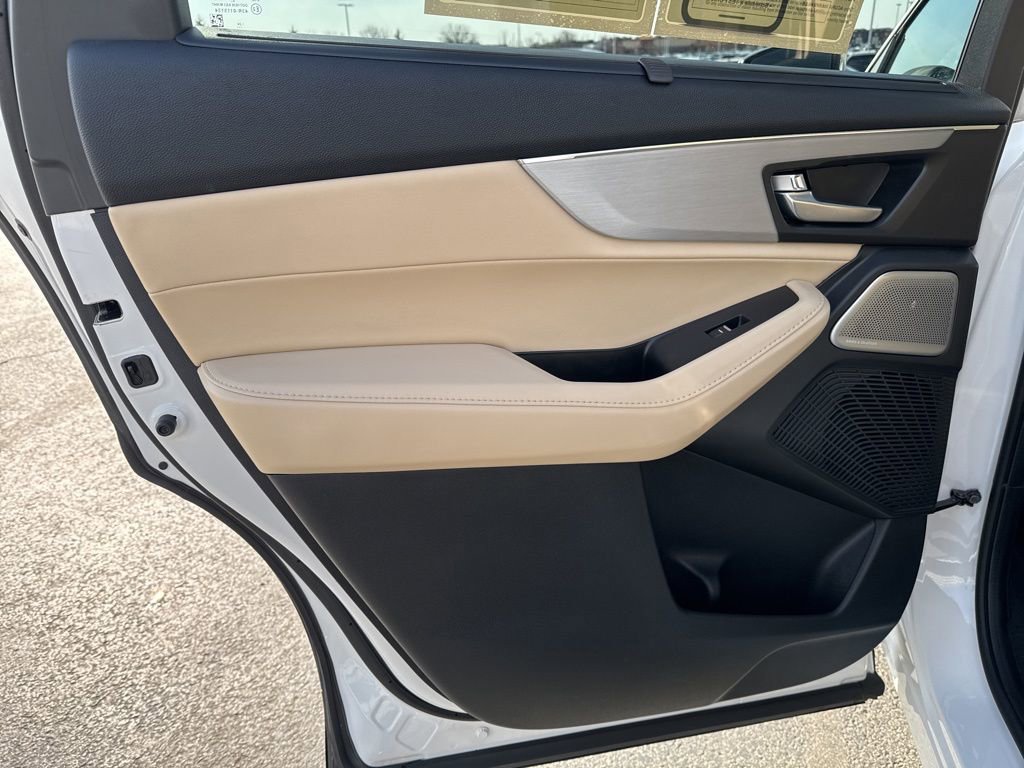 Used 2025 Acura MDX Technology Package image 34