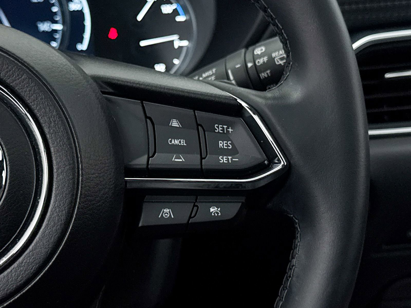 Certified 2025 MAZDA CX-5 Signature image 35