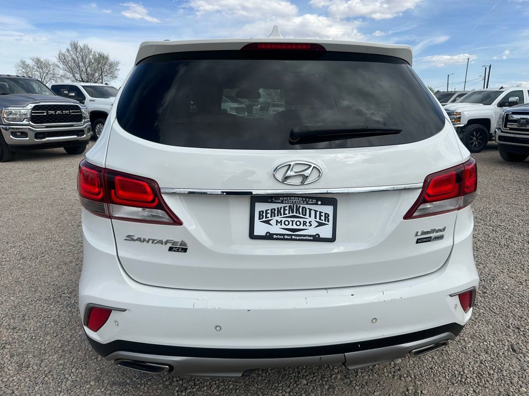 Used 2019 Hyundai Santa Fe XL AWD/4WD image 9