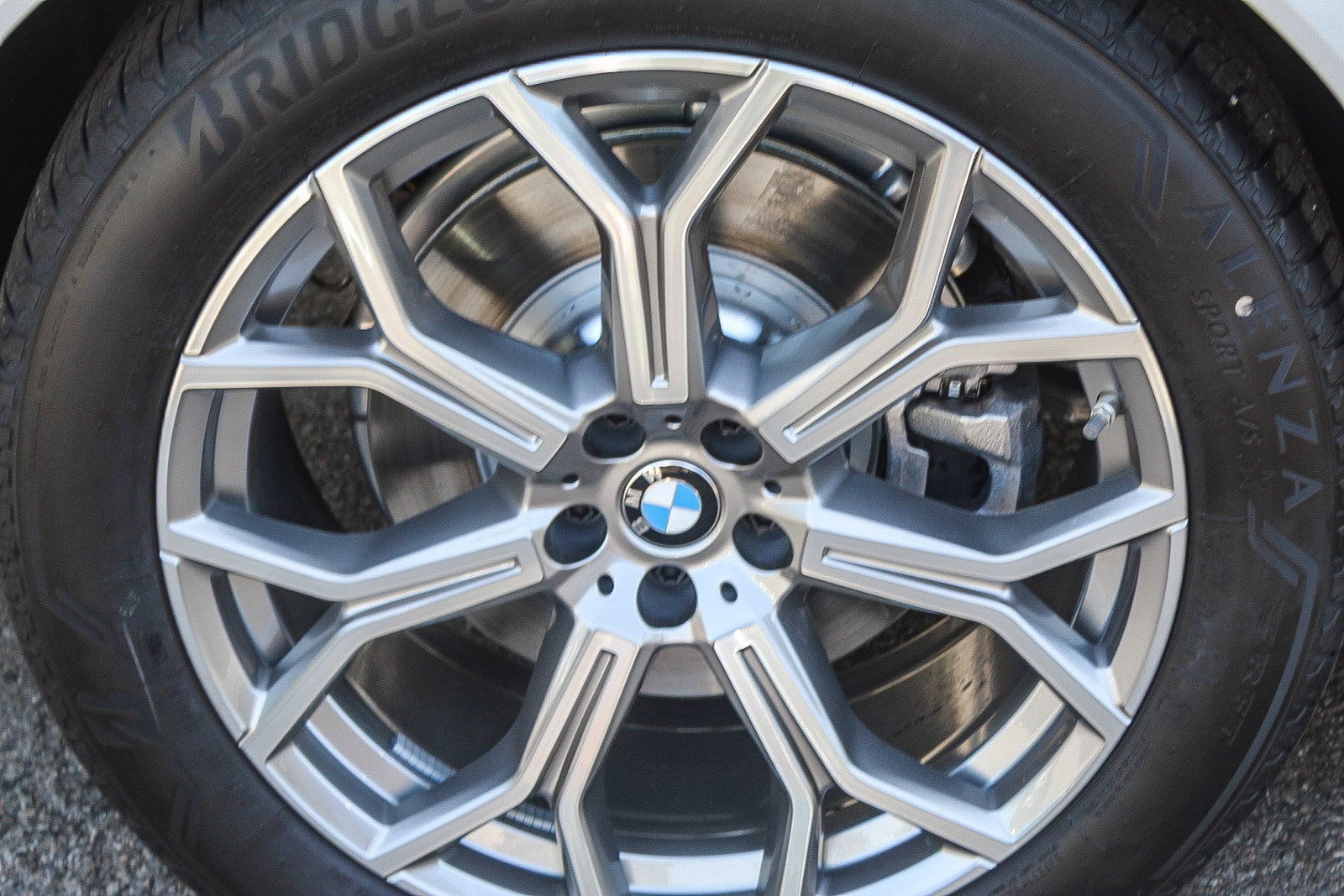 New 2026 BMW X7 xDrive40i image 11