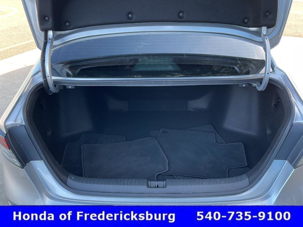 Used 2024 Honda Accord EX image 19