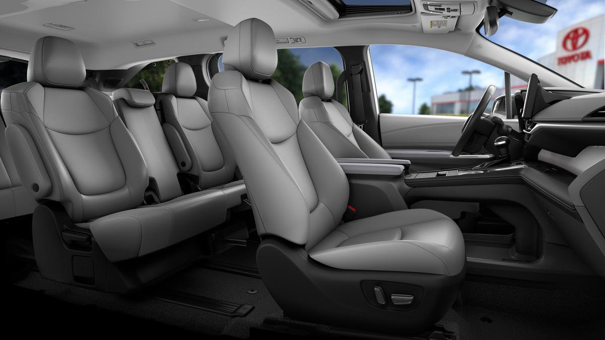 New 2026 Toyota Sienna XLE FWD image 79
