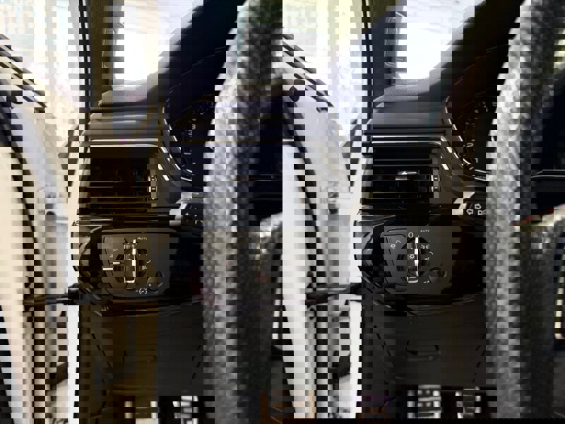 Used 2018 Audi A4 2.0T Premium Plus w/ Premium Plus Package image 16