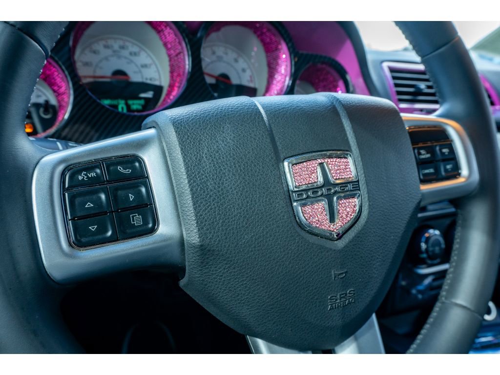 Used 2014 Dodge Challenger SXT image 25