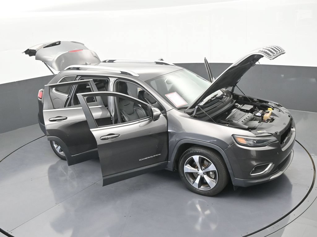 Used 2019 Jeep Cherokee Limited FWD image 68