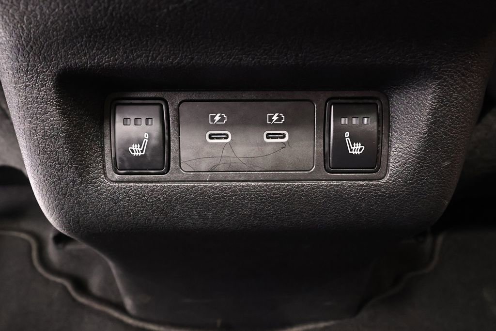 Used 2025 Nissan Murano Platinum image 17