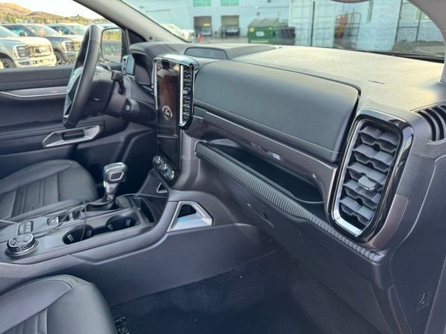 New 2025 Ford Ranger Lariat w/ FX4 Off-Road Package image 24