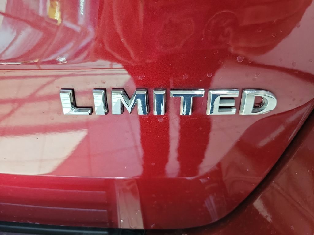 Used 2022 Jeep Grand Cherokee Limited image 16