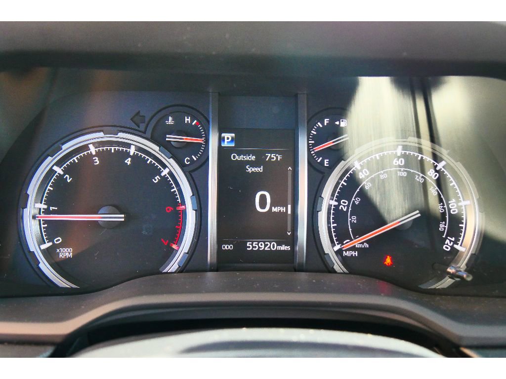 Used 2021 Toyota 4Runner TRD Off-Road Premium w/ Moonroof Package AWD/4WD image 22