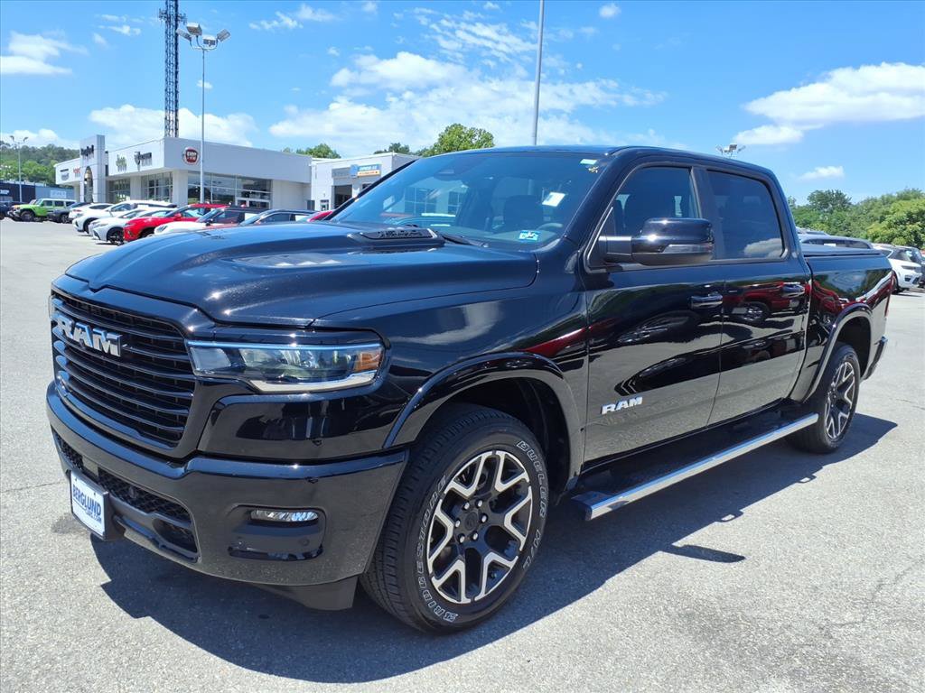 Used 2026 RAM 1500 Laramie w/ Sport Appearance Package AWD/4WD image 8