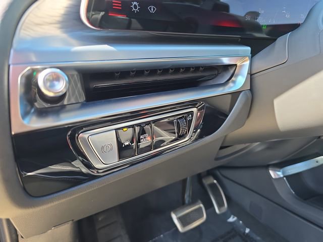 Used 2026 Cadillac Lyriq V image 29