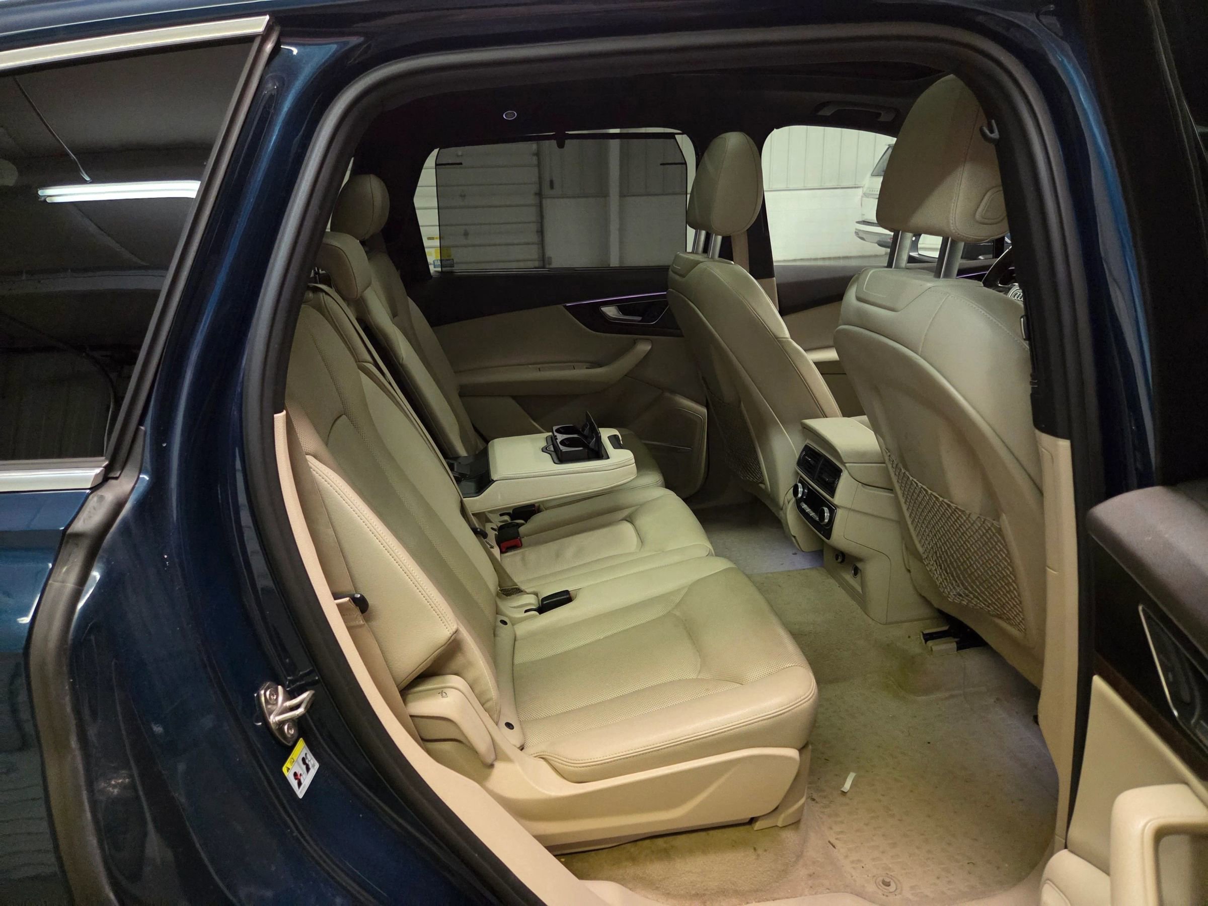 Used 2018 Audi Q7 3.0T Prestige image 40