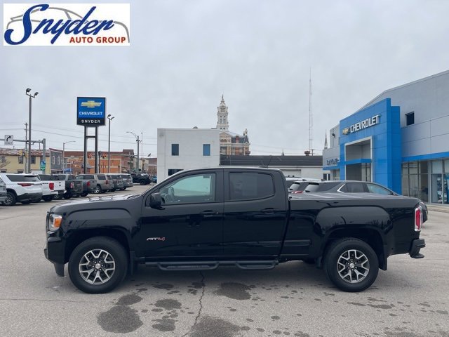 Used 2022 GMC Canyon AT4 image 1