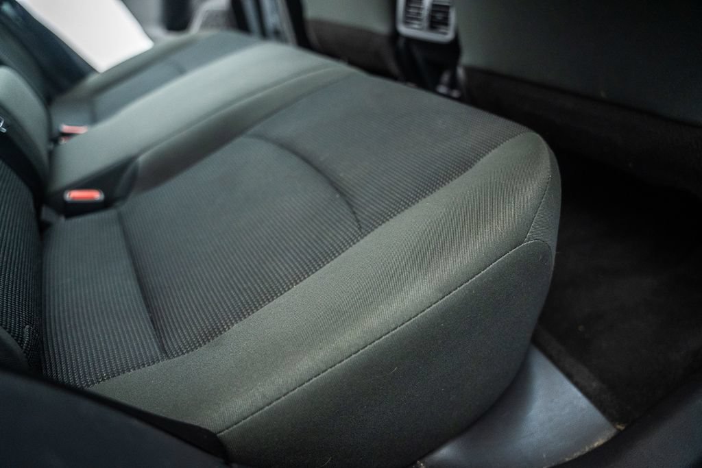 Certified 2025 Toyota RAV4 LE FWD image 32
