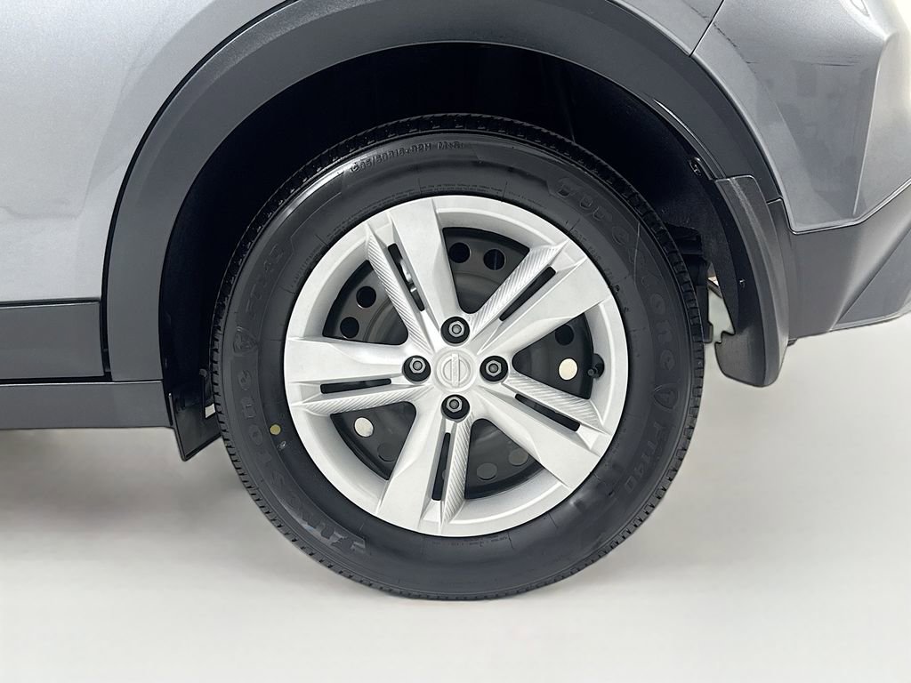 Used 2023 Nissan Kicks S w/ Interior Electronics Package image 24