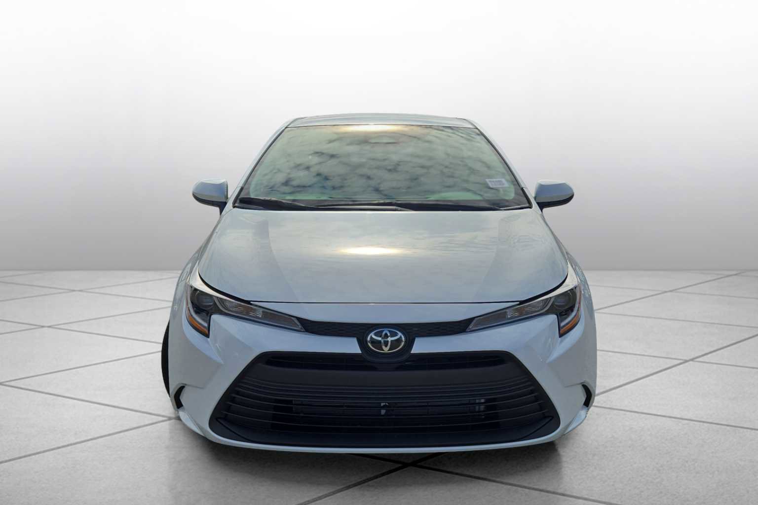 New 2026 Toyota Corolla LE image 3