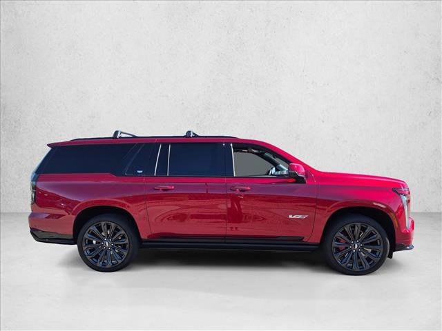 Used 2025 Cadillac Escalade ESV V AWD/4WD image 4