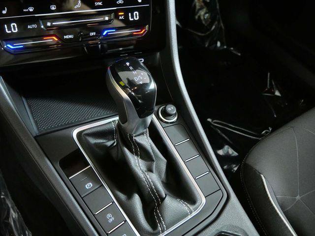 Used 2026 Volkswagen Jetta Sport FWD image 16