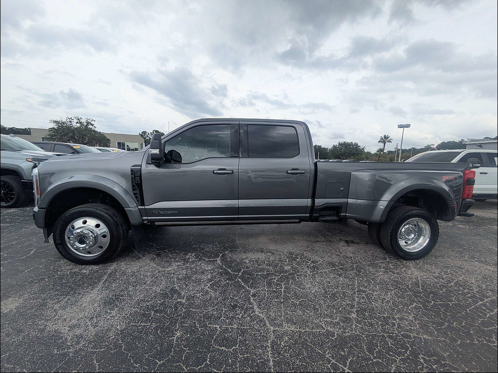 Used 2025 Ford F450 Platinum w/ FX4 Off-Road Package AWD/4WD image 7