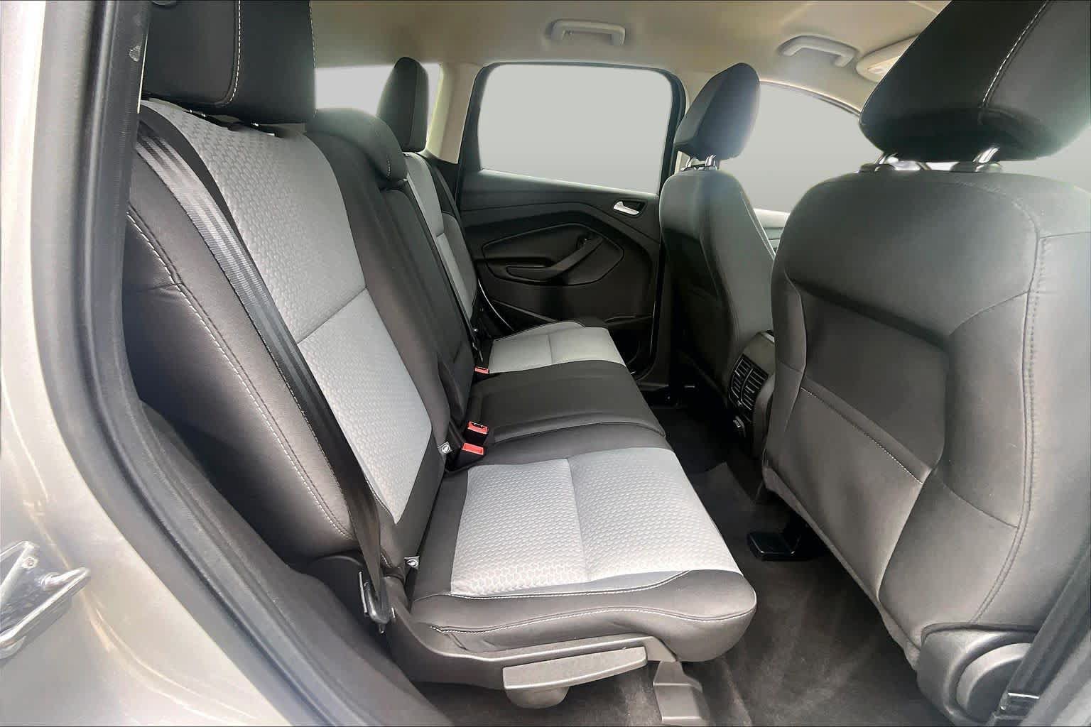 Used 2017 Ford Escape SE AWD/4WD image 20