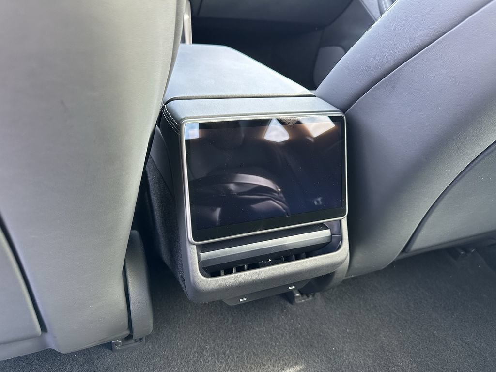 Used 2025 Tesla Model 3 Long Range RWD image 14