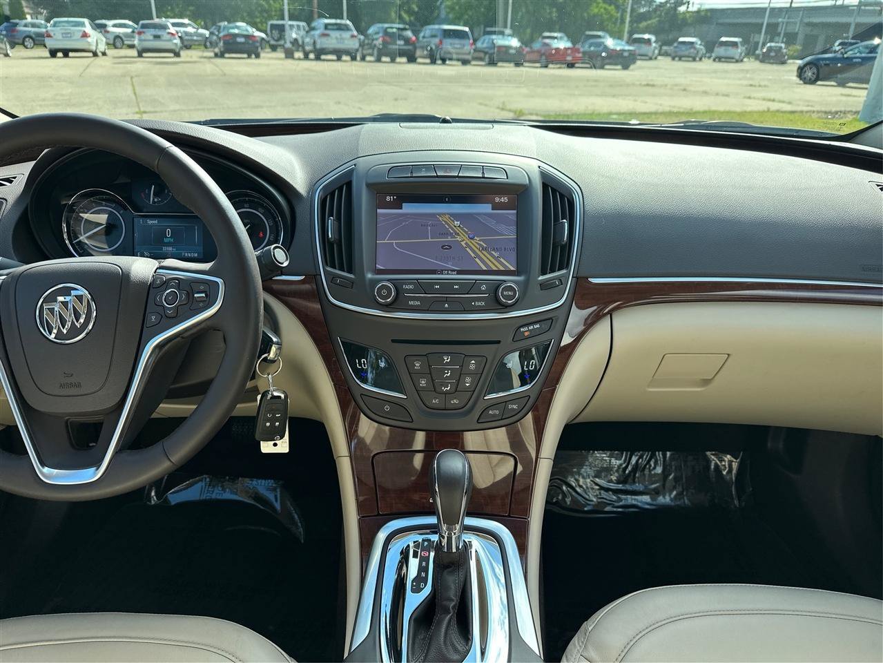Used 2017 Buick Regal Sport Touring FWD image 14