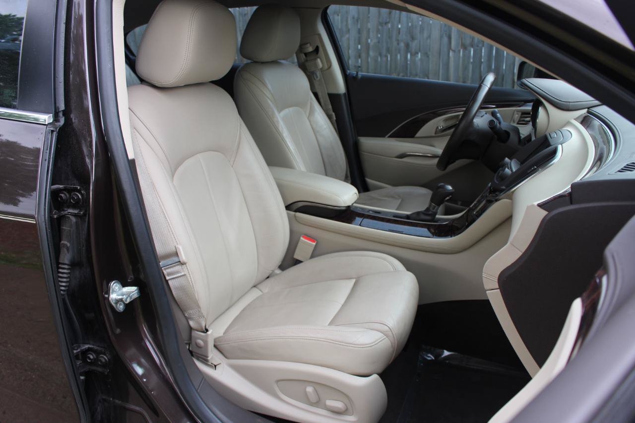 Used 2015 Buick LaCrosse Leather FWD image 39
