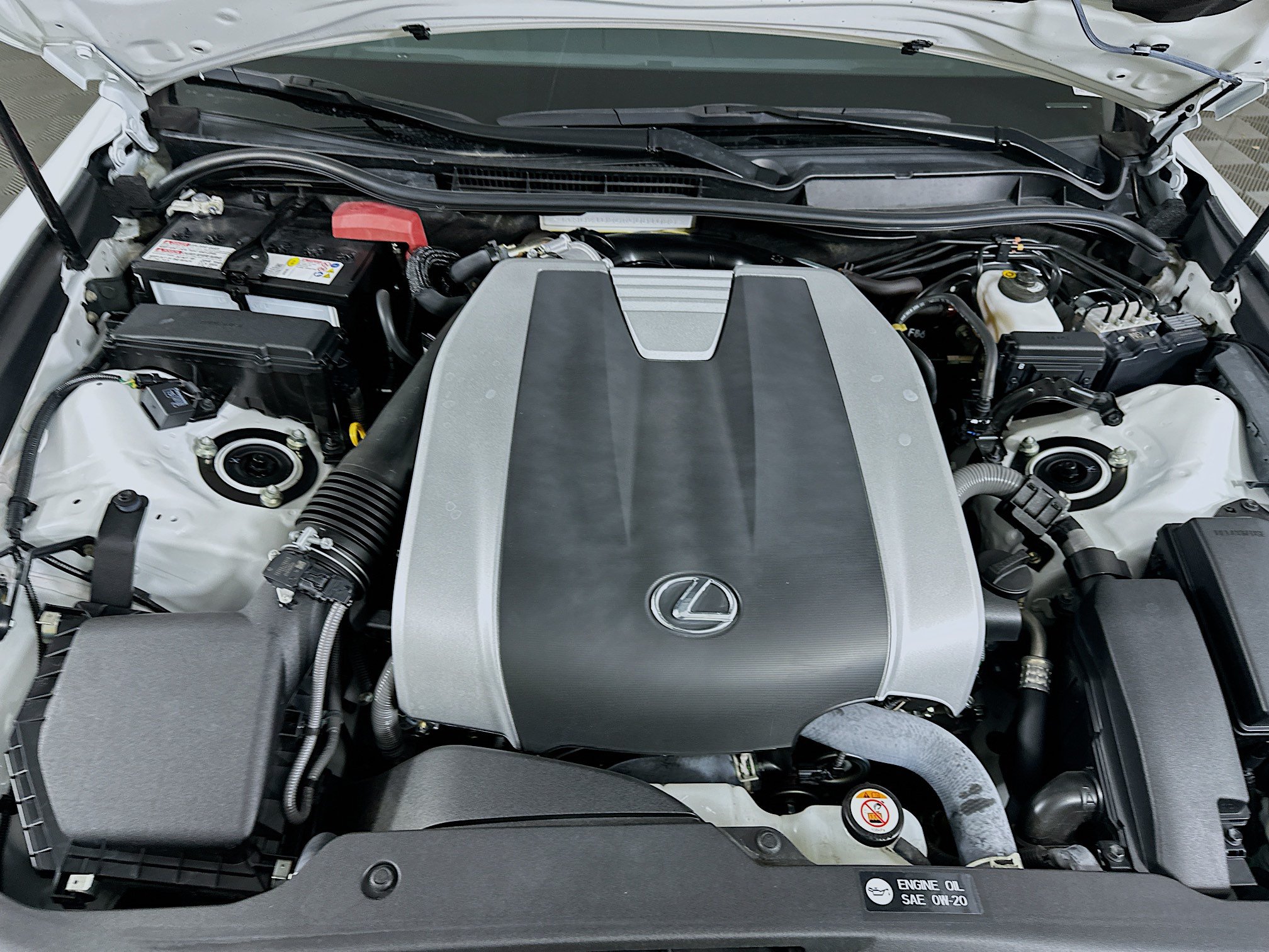 Used 2024 Lexus IS 350 F Sport RWD image 32
