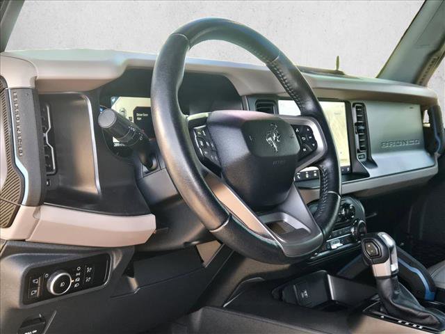 Used 2023 Ford Bronco Wildtrak image 9