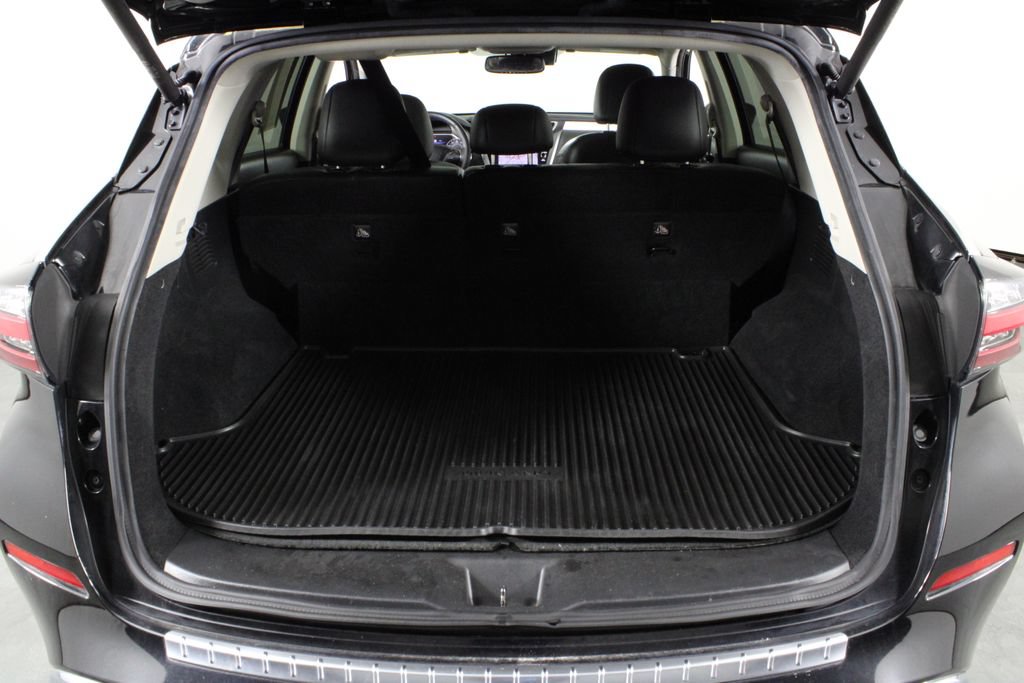 Used 2019 Nissan Murano SL w/ SL Technology Package FWD image 17