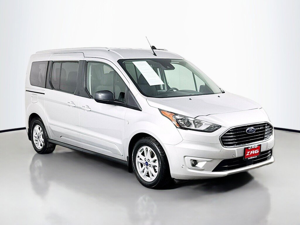 Used 2022 Ford Transit Connect XLT FWD image 7