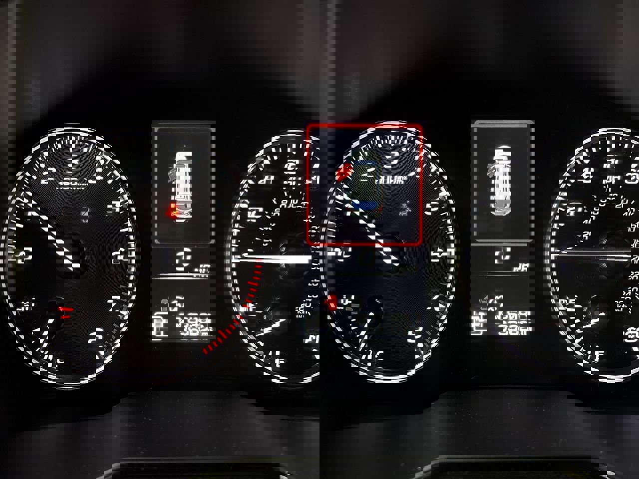 Used 2024 Subaru Outback Premium image 15