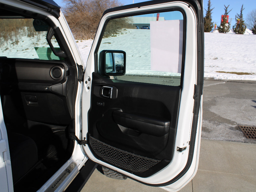 Used 2020 Jeep Gladiator Sport w/ Quick Order Package 24S image 17