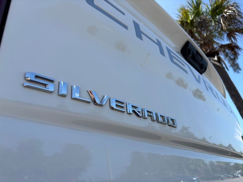 Used 2023 Chevrolet Silverado 1500 LTZ w/ LTZ Premium Package image 12