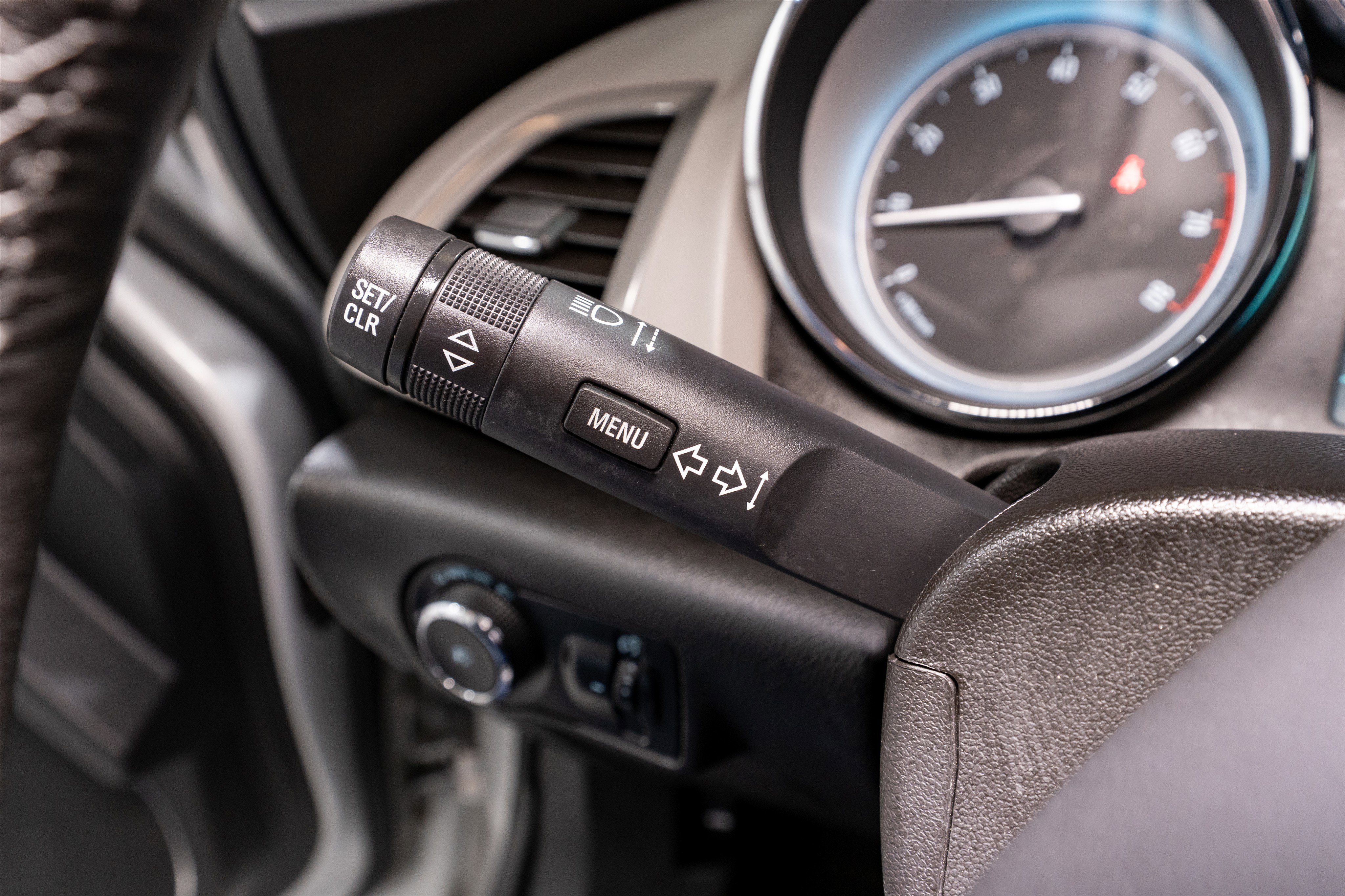 Used 2015 Buick Verano Convenience image 27