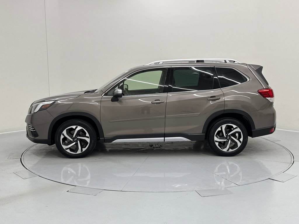 Used 2023 Subaru Forester Touring video 3