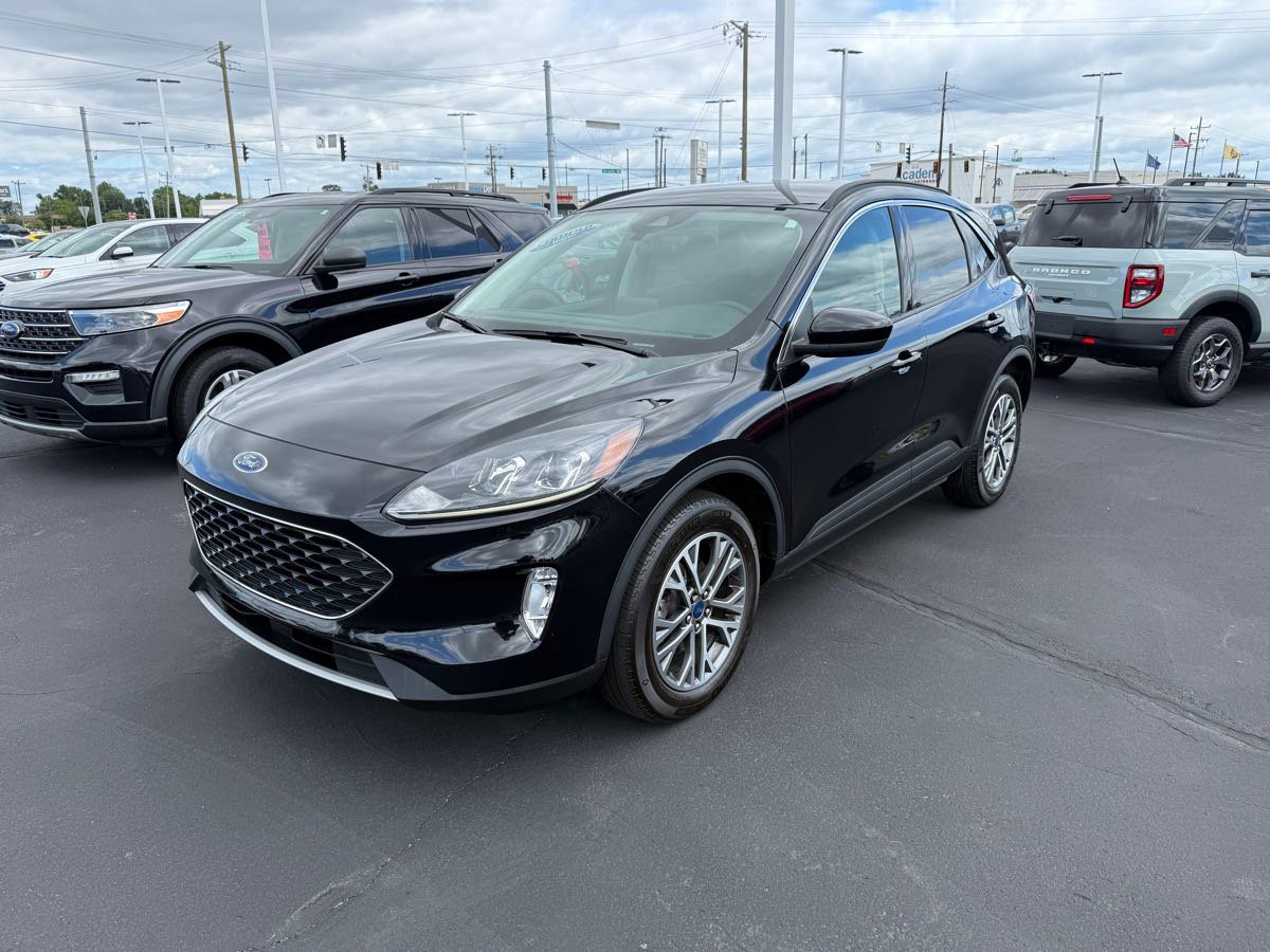 Used 2022 Ford Escape SEL