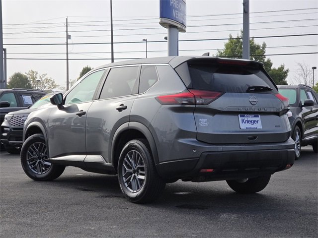 Used 2024 Nissan Rogue S image 23