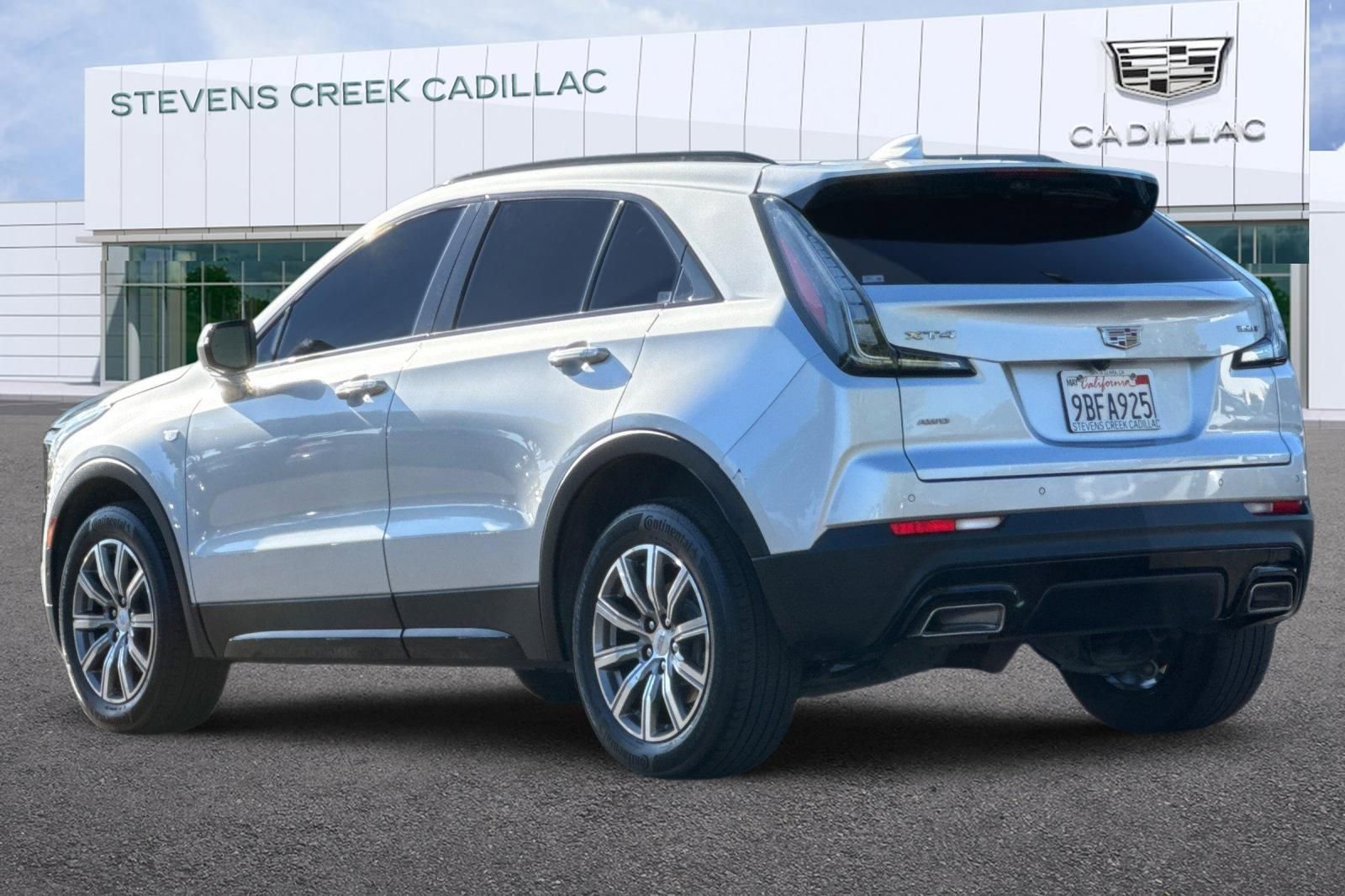 Used 2022 Cadillac XT4 Sport AWD/4WD image 5