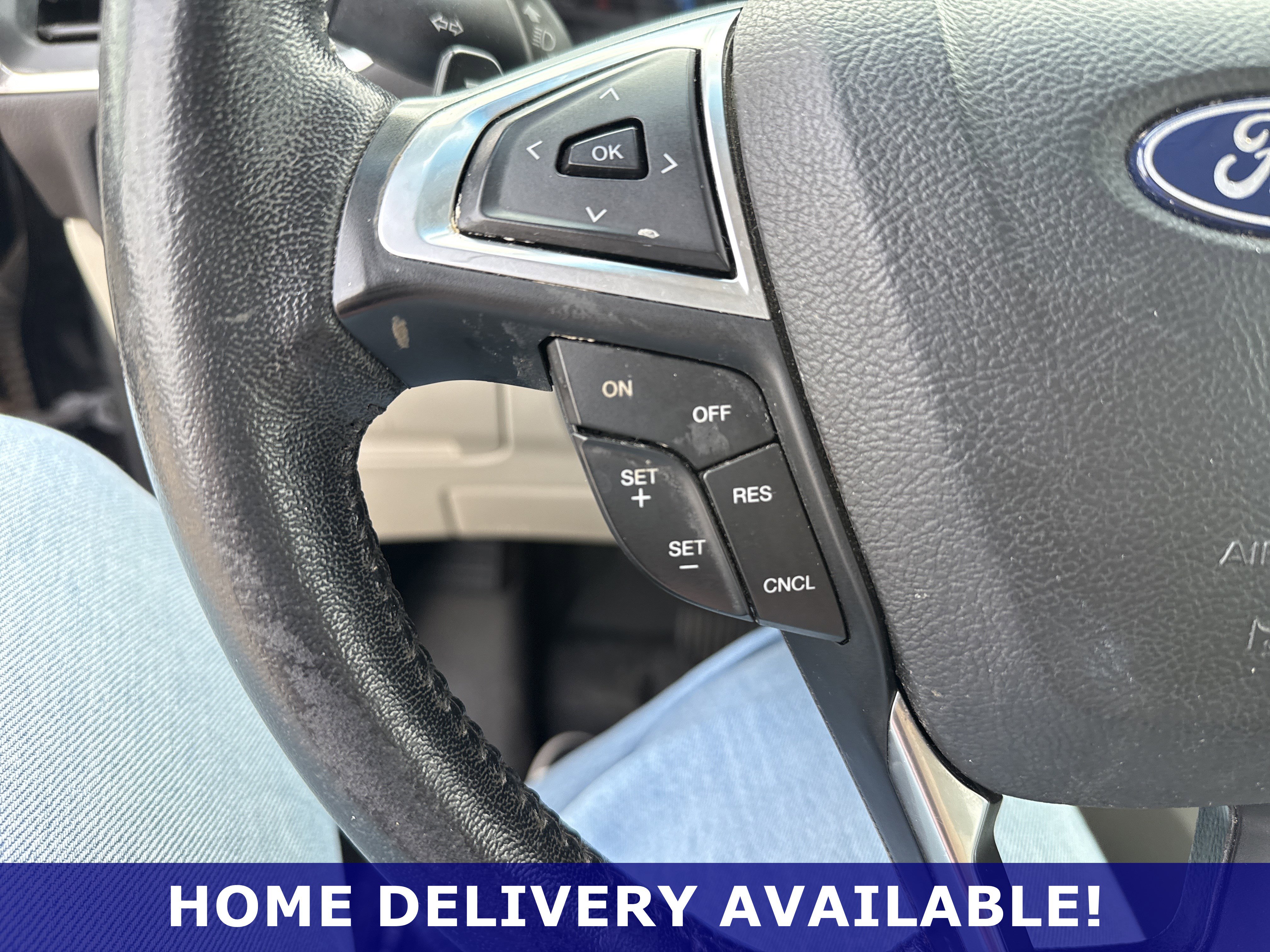 Used 2018 Ford Edge Titanium w/ Equipment Group 301A FWD image 21