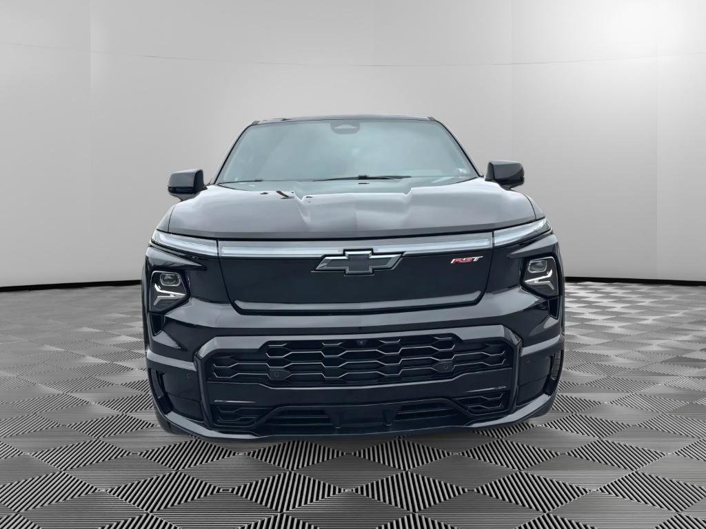 Certified 2024 Chevrolet Silverado EV RST image 7