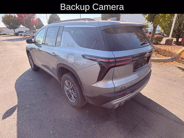 Used 2026 Chevrolet Traverse LT AWD/4WD image 9