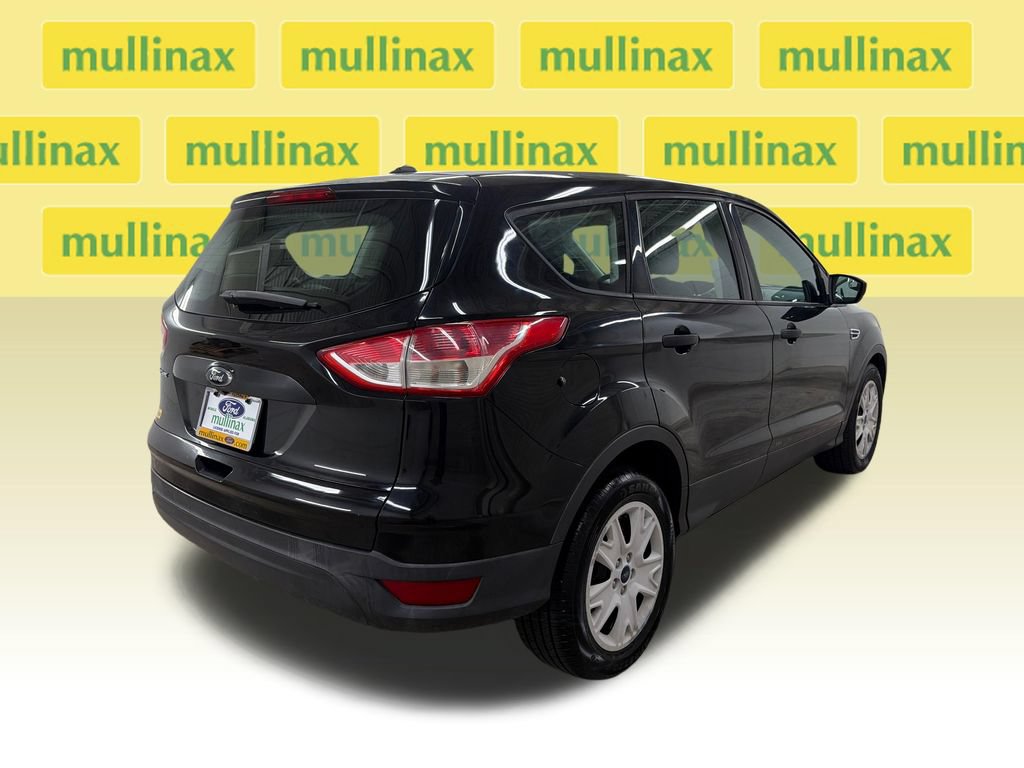 Used 2016 Ford Escape S FWD image 3