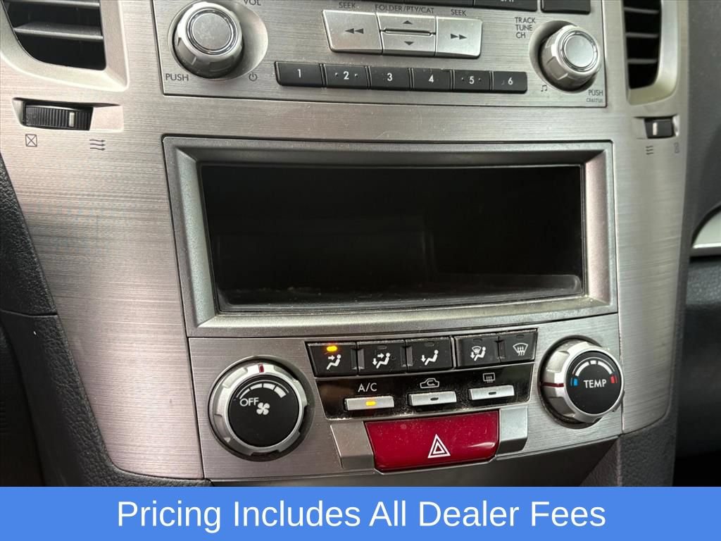 Used 2014 Subaru Outback 2.5i w/ Alloy Wheel Package AWD/4WD image 12